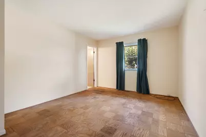816 Delphia Avenue, Elk Grove Village, IL 60007 - Photo 11
