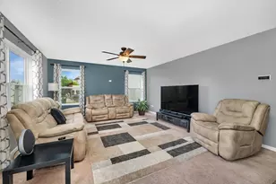 27337 W Deer Hollow Ln, Channahon, IL 60410 - Photo 7