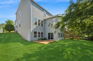 2312 W Cascade Circle, Round Lake, IL 60073 - Photo 21