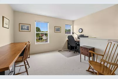 2312 W Cascade Circle, Round Lake, IL 60073 - Photo 13