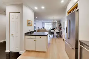 1107 Greenleaf Ave, Wilmette, IL 60091 - Photo 7