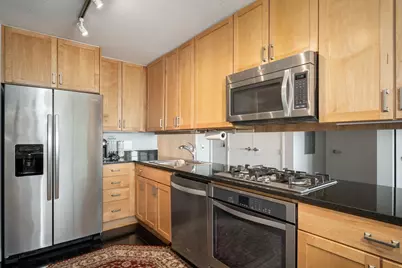9715 Woods Drive #1403, Skokie, IL 60077 - Photo 5