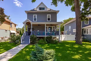 3239 Wesley Ave, Berwyn, IL 60402 - Photo 1