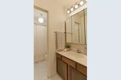 18630 Golfview Drive, Hazel Crest, IL 60429 - Photo 21