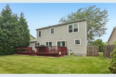 341 Dorchester Lane, Grayslake, IL 60030 - Photo 39