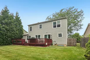 341 Dorchester Ln, Grayslake, IL 60030 - Photo 39