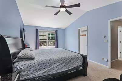 341 Dorchester Lane, Grayslake, IL 60030 - Photo 21