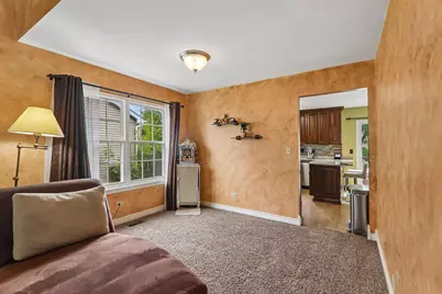 341 Dorchester Lane, Grayslake, IL 60030 - Photo 7