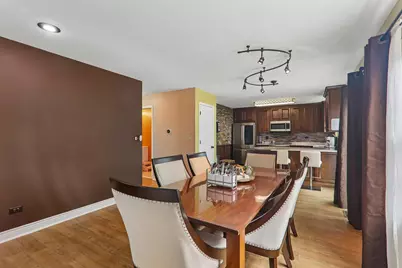 341 Dorchester Lane, Grayslake, IL 60030 - Photo 11