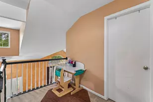 341 Dorchester Ln, Grayslake, IL 60030 - Photo 19