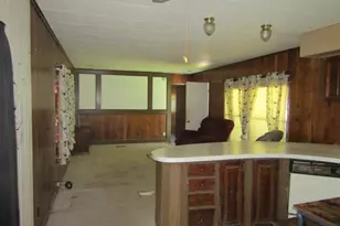 302 Dunn St, Elizabethtown, IL 62931 - Photo 11