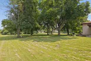 4415 Yender Ave, Lisle, IL 60532 - Photo 19