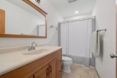 4415 Yender Avenue, Lisle, IL 60532 - Photo 15