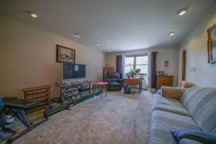 210 Drake Ave, Rochelle, IL 61068 - Photo 3