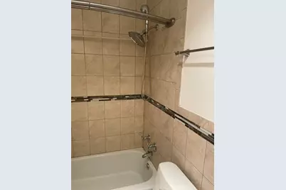 3930 N Pine Grove Avenue #707, Chicago, IL 60613 - Photo 21
