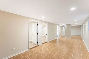 7526 S Honore St, Chicago, IL 60620 - Photo 17