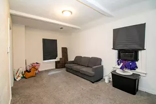 220 1/2 Entrance Ave S, Kankakee, IL 60901 - Photo 13