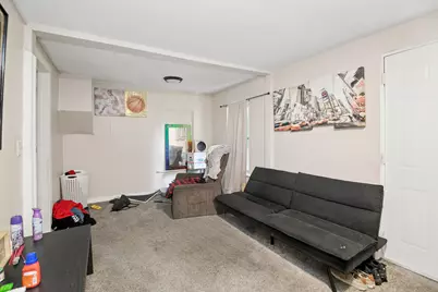 220 1/2 Entrance Avenue S, Kankakee, IL 60901 - Photo 9