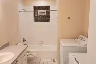 1507 W George St, Chicago, IL 60657 - Photo 17