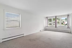 8254 W Forest Preserve Ave, Chicago, IL 60634 - Photo 17