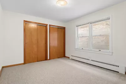 8254 W Forest Preserve Avenue, Chicago, IL 60634 - Photo 15
