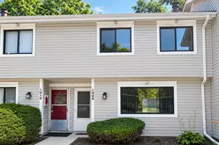 1009 Bayside Dr, Palatine, IL 60074 - Photo 1