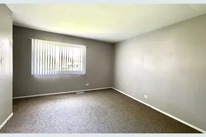 1009 Bayside Drive, Palatine, IL 60074 - Photo 7