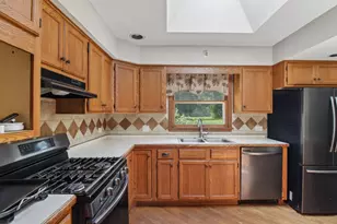 2N418 Amy Ave, Glen Ellyn, IL 60137 - Photo 9
