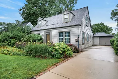 474 Sunset Drive, Elgin, IL 60123 - Photo 1