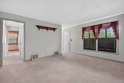 474 Sunset Drive, Elgin, IL 60123 - Photo 3