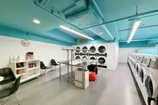 3930 N Pine Grove Ave, Chicago, IL 60613 - Photo 37