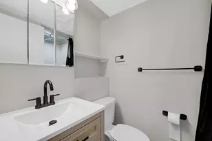 3517 Bordeaux Ct, Hazel Crest, IL 60429 - Photo 15
