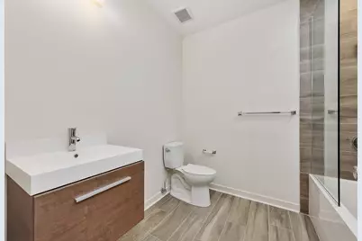 2824 W Van Buren Street #303, Chicago, IL 60612 - Photo 13