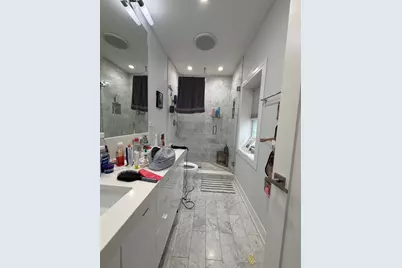 2145 W Fletcher Street #3R, Chicago, IL 60618 - Photo 5