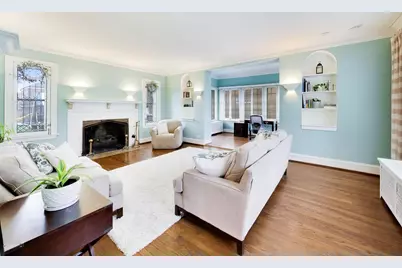 10041 S Hoyne Avenue, Chicago, IL 60643 - Photo 3