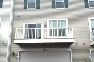 1602 Neubauer Circle, Lindenhurst, IL 60046 - Photo 15