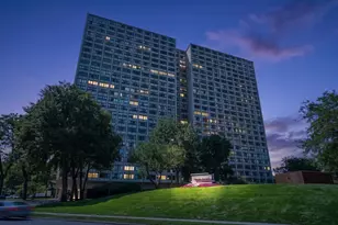 4850 S Lake Park Ave, Chicago, IL 60615 - Photo 17