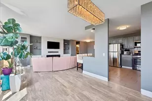 4850 S Lake Park Ave, Chicago, IL 60615 - Photo 7