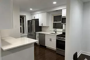 10055 S Oglesby Ave, Chicago, IL 60617 - Photo 15