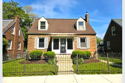 10055 S Oglesby Avenue, Chicago, IL 60617 - Photo 1