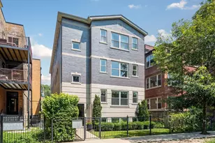 1238 W Argyle St, Chicago, IL 60640 - Photo 21