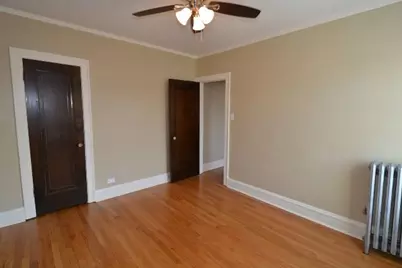 6326 N Artesian Avenue #3R, Chicago, IL 60659 - Photo 17