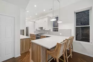 626 W Buckingham Pl, Chicago, IL 60657 - Photo 9
