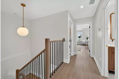 5652 W Cullom Avenue, Chicago, IL 60634 - Photo 37