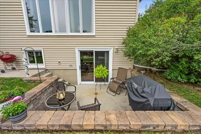 641 Devonshire Lane, Crystal Lake, IL 60014 - Photo 9