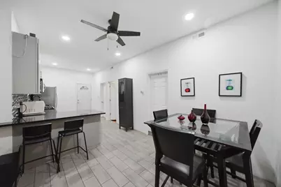 1300 N Monticello Avenue, Chicago, IL 60651 - Photo 5