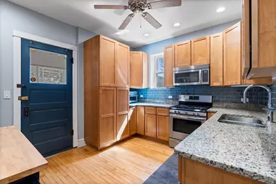 2206 W Eastwood Avenue #1, Chicago, IL 60625 - Photo 11