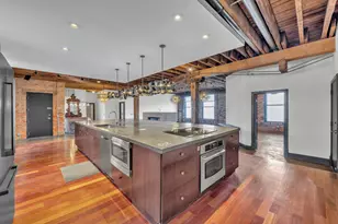 2419 W 14th St, Chicago, IL 60608 - Photo 7
