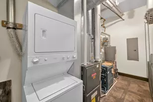 2419 W 14th St, Chicago, IL 60608 - Photo 29