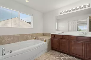3575 Fletcher Ln, Aurora, IL 60506 - Photo 15
